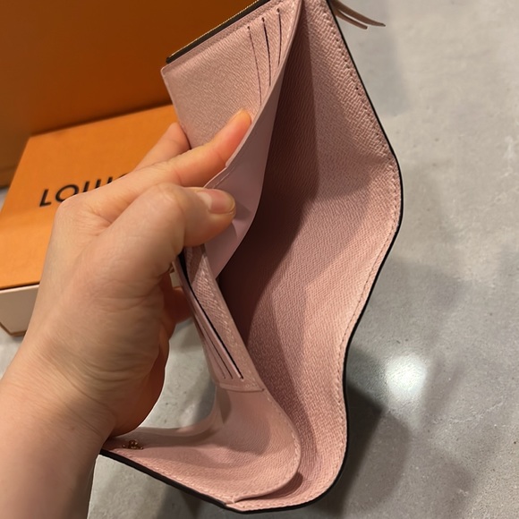 Louis Vuitton wallet - Picture 4 of 5